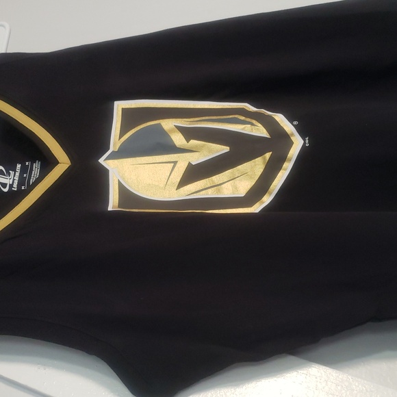 VGK Vegas Tank NWT - Picture 4 of 8